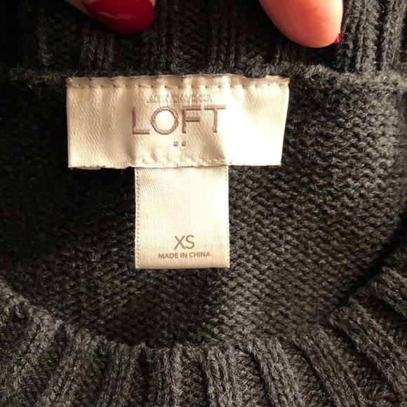 LOFT Charcoal Gray With Black Sequins Sweater Sz XS EUC - Picture 4 of 5